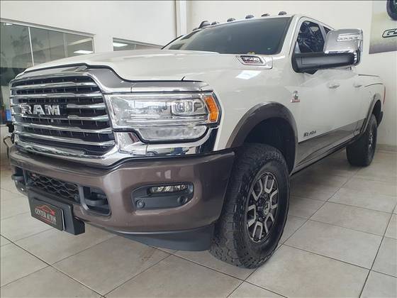 RAM 3500 6.7 I6 TURBO DIESEL LIMITED LONGHORN CD 4X4  AUTOMÁTICO